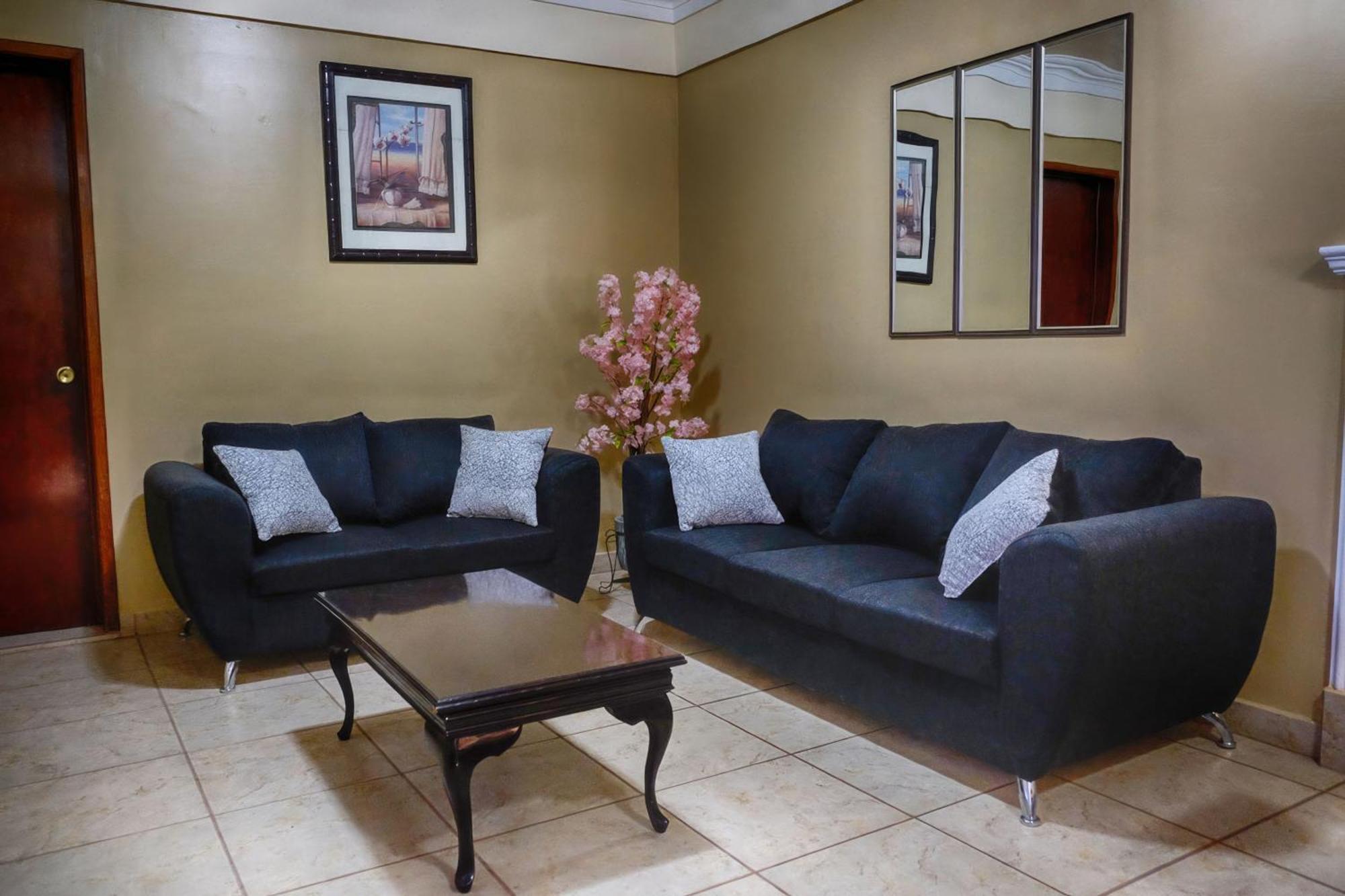 Hotel Oasis Ciudad Constitución Екстериор снимка